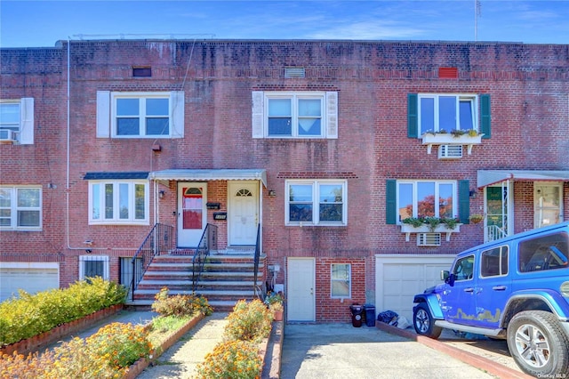 84-96 Austin St, Kew Gardens, NY 11415 - photo 1