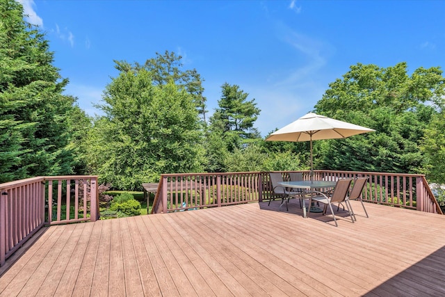 9 Bittersweet Ln, Glen Cove, NY 11542 - wooden deck featuring outdoor dining space