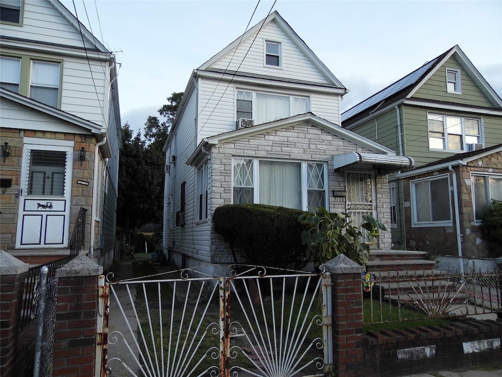 16710 111th Ave, Jamaica, NY 11433 - photo 3