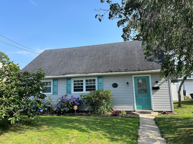 12 Florida Ave, Copiague, NY 11726 - photo 13