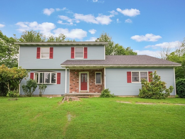 3 Kohler, Middletown, NY 10940 - traditional-style house featuring a front lawn
