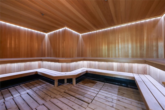 701 Rdg Hill Blvd Unit 10B, Yonkers, NY 10710 - relaxing sauna with wooden ceiling and wood walls