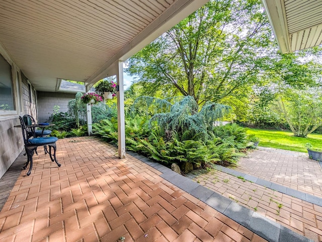 61 Pennsylvania Ave, Medford, NY 11763 - photo 32