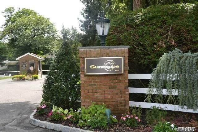 31 Boathouse Ln E, Bay Shore, NY 11706 - view of community / neighborhood sign
