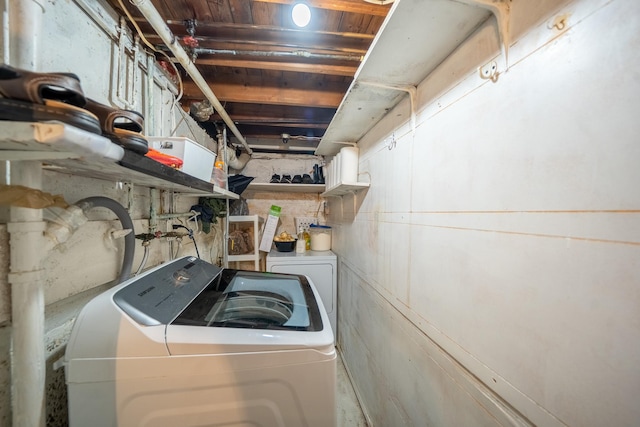 47 Cardinal Rd, Levittown, NY 11756 - washroom featuring separate washer and dryer