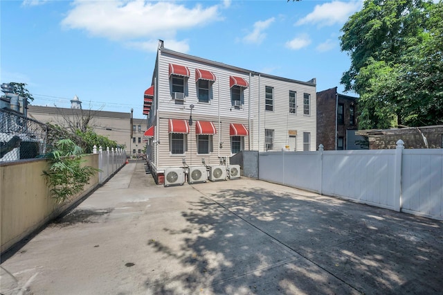 654 Schenck Ave, Brooklyn, NY 11207 - photo 5