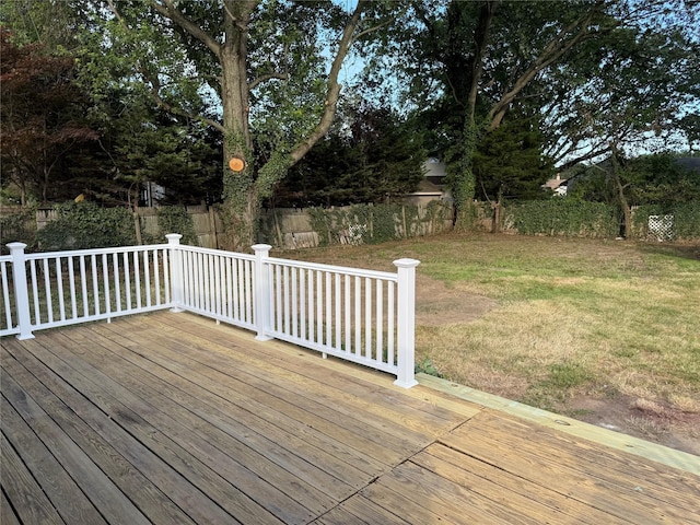 22 Bradish Ln, Babylon, NY 11702 - view of deck