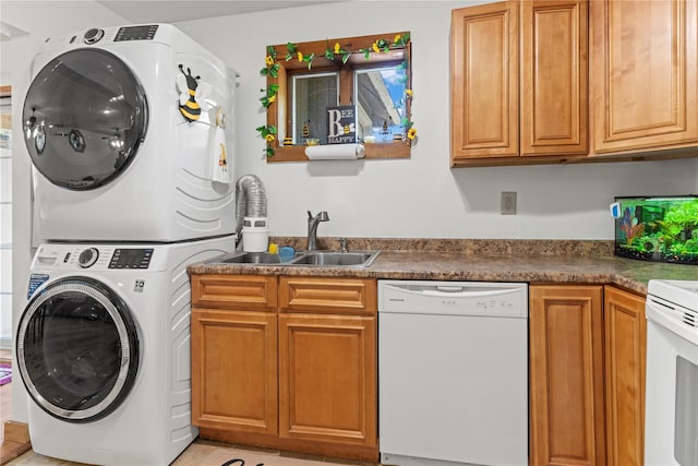 578 S St, Plattekill, NY 12528 - washroom with stacked washer / drying machine