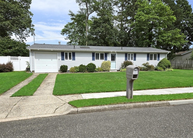 5 Windham Ln, Ronkonkoma, NY 11779 - single story home with driveway and an attached garage