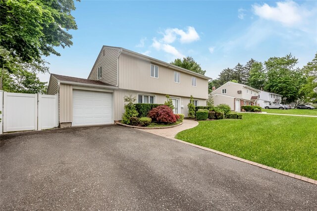 12 Dover Ln, Old Bethpage, NY 11804 - photo 3