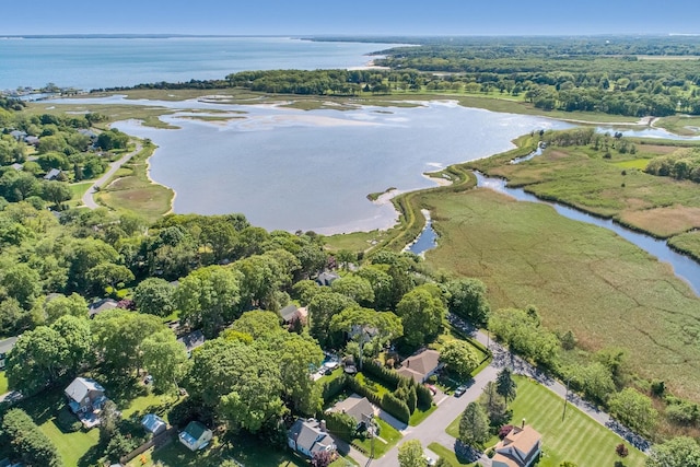 3120 Grathwohl Rd, New Suffolk, NY 11956 - aerial view of property and surrounding area featuring a large body of water