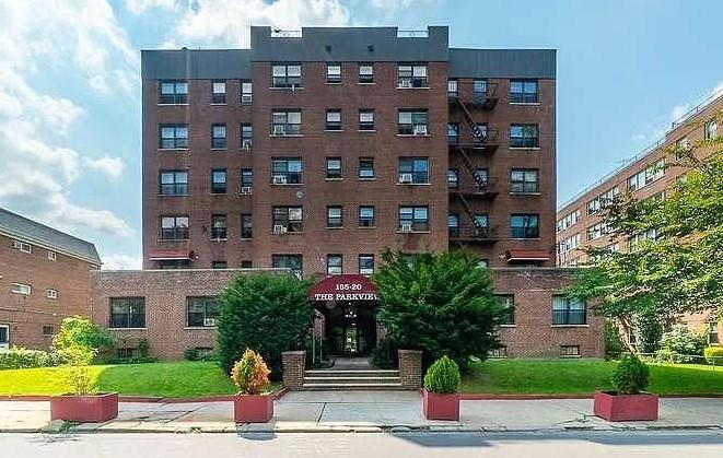 16520 Highland Ave Unit 606, Jamaica, NY 11432 - photo 1
