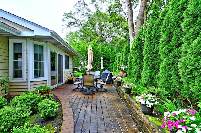 8 Kismet Ct, Ridge, NY 11961 - photo 24