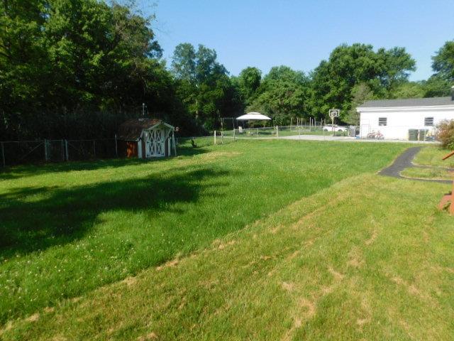 967 State Route 17k, Montgomery, NY 12549 - view of yard with a storage shed