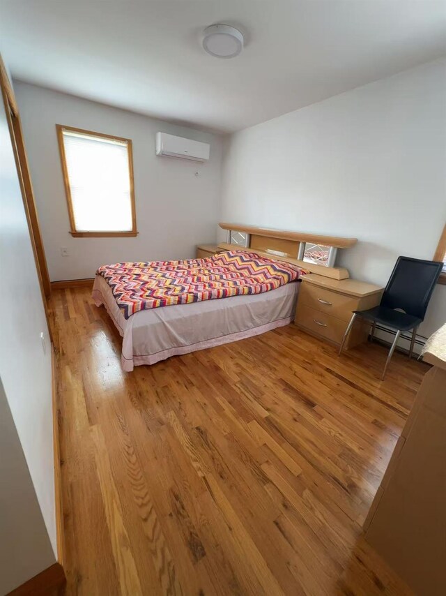 8560 261st St, Floral Park, NY 11001 - photo 4