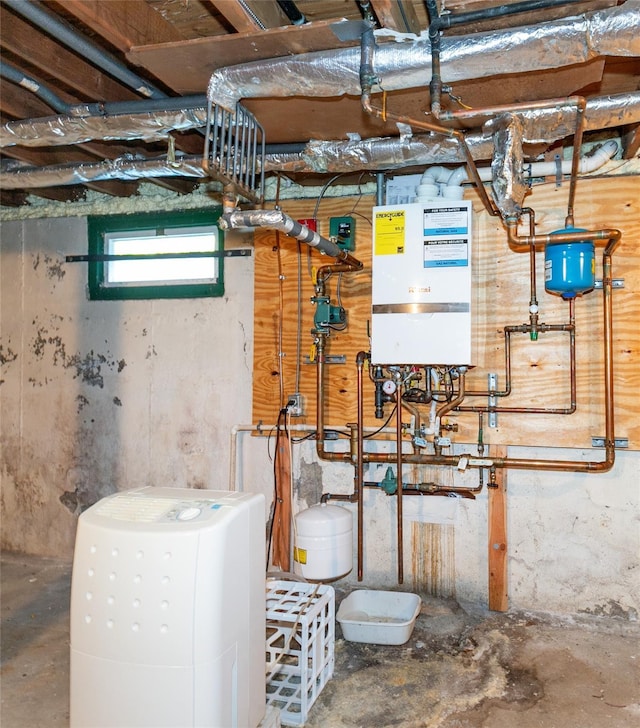 2 Nautilus Ave, Plainview, NY 11803 - utility room with gas water heater