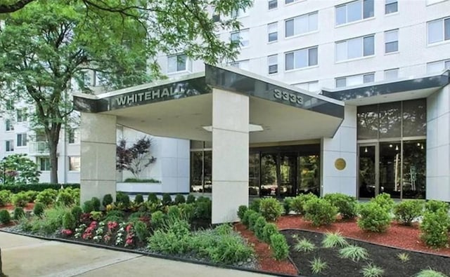 3333 Henry Hudson Pkwy Unit 4F, Bronx, NY 10463 - photo 1