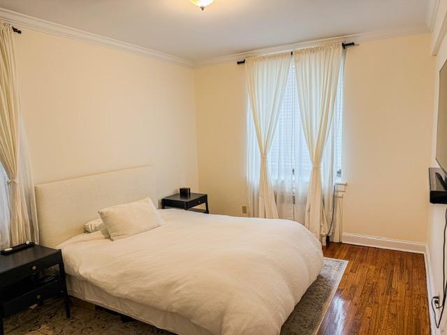 1 Townhouse Pl Unit 2G, Great Neck, NY 11021 - photo 9