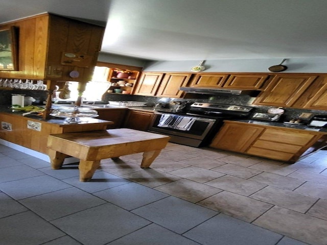 139 Haddock Rd, Monticello, NY 12701 - kitchen with electric range, extractor fan, backsplash, dark countertops, and open shelves