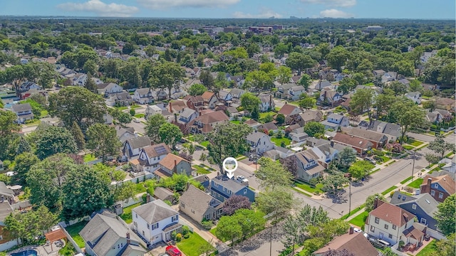 118 Edmund, Lynbrook, NY 11563 - aerial view of residential area