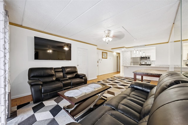 75-22 Parsons Blvd Unit D2, Fresh Meadows, NY 11366 - photo 6