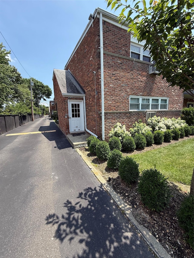 18 Ivy St Unit 1B, Farmingdale, NY 11735 - view of property exterior with brick siding