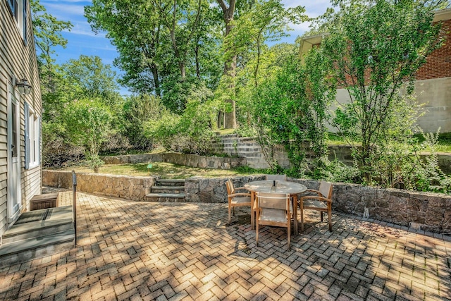 86 Briary Rd, Dobbs Ferry, NY 10522 - view of patio / terrace with outdoor dining space
