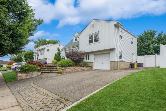 44 Garnet Ln, Plainview, NY 11803 - photo 2
