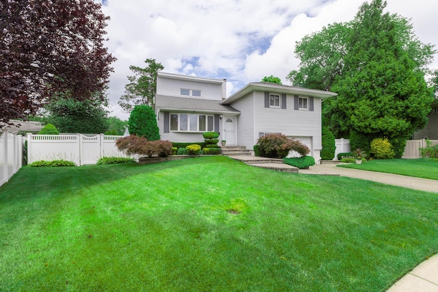 17 Verbena Ct, Hicksville, NY 11801 - photo 1
