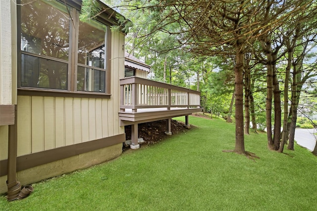 582 Heritage Hls Unit A, Somers, NY 10589 - view of grassy yard with a deck