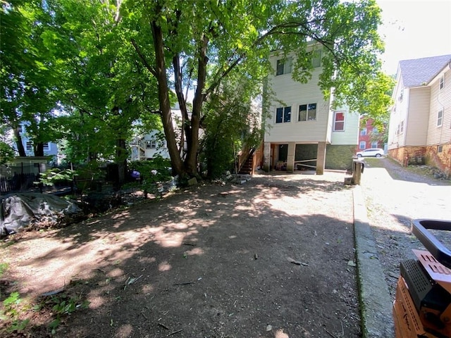 117 Talmadge St, Poughkeepsie, NY 12601 - view of front facade featuring stairway