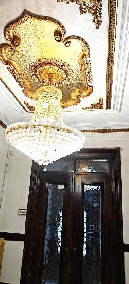 12 Monell Pl, Beacon, NY 12508 - detailed view of a chandelier