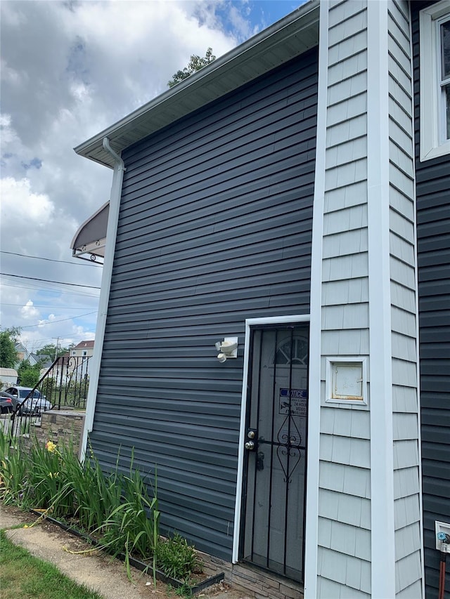 6 2nd Pl, Roosevelt, NY 11575 - property entrance