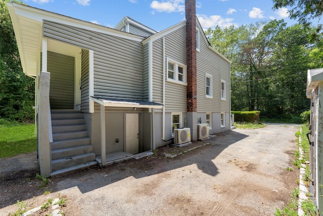 35 Cypress St, Wyandanch, NY 11798 - photo 13