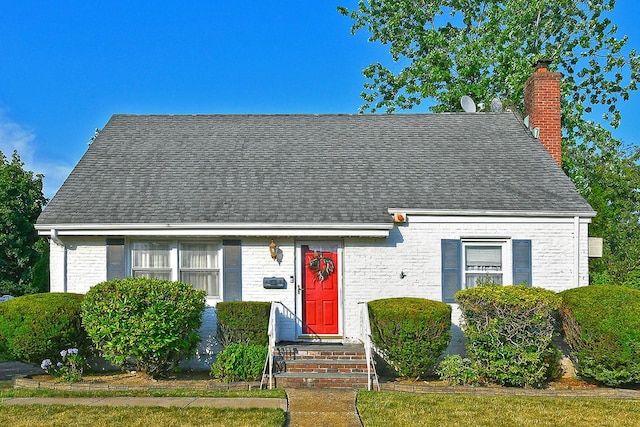 28 Wellington Rd, Merrick, NY 11566 - photo 1