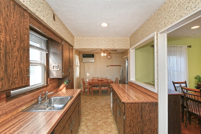 28 Wellington Rd, Merrick, NY 11566 - photo 6