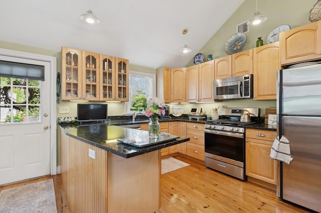 377 Locust Dr, Rocky Point, NY 11778 - photo 17