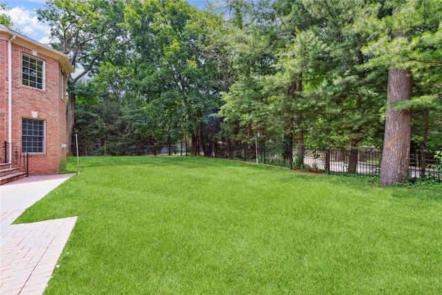 10 Roseanne Dr, North Hills, NY 11576 - photo 40
