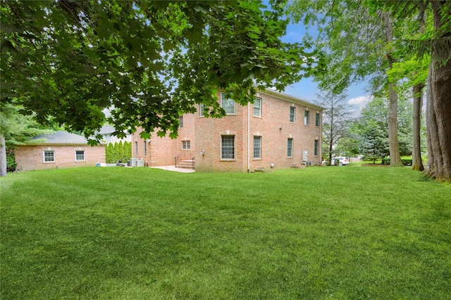 10 Roseanne Dr, North Hills, NY 11576 - photo 41