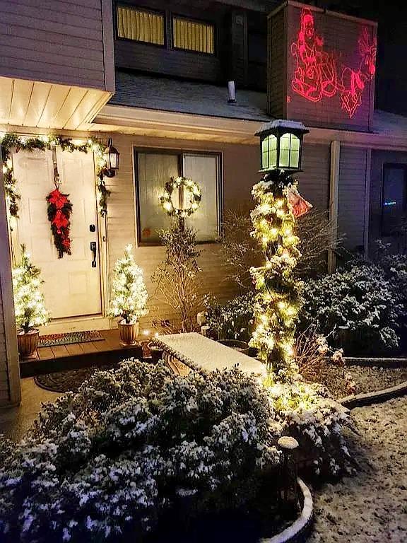 6 Devon Ct, Nanuet, NY 10954 - view of exterior entry