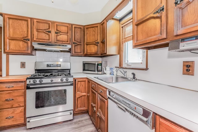 10 Huntington Dr, Yonkers, NY 10704 - photo 7