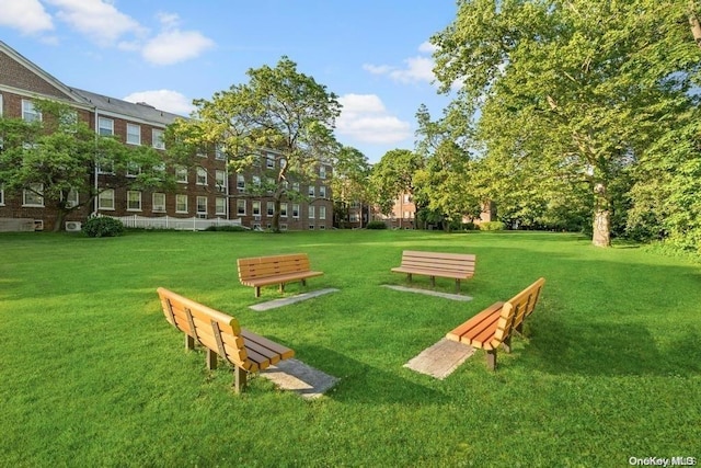 1 Meadow Dr Unit 3D, Woodmere, NY 11598 - view of home's community with a lawn