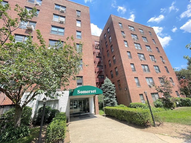 8385 116th St Unit 4B, Kew Gardens, NY 11418 - view of apartment building / complex