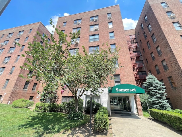 8385 116th St Unit 4B, Kew Gardens, NY 11418 - view of apartment building / complex