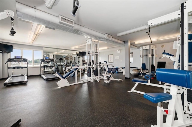 600 Clarence Ave Unit 1J, Bronx, NY 10465 - view of exercise room