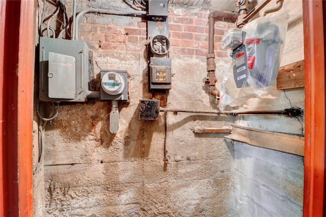 7914 Elks Rd, Elmhurst, NY 11373 - detailed view of electric meter and gas meter