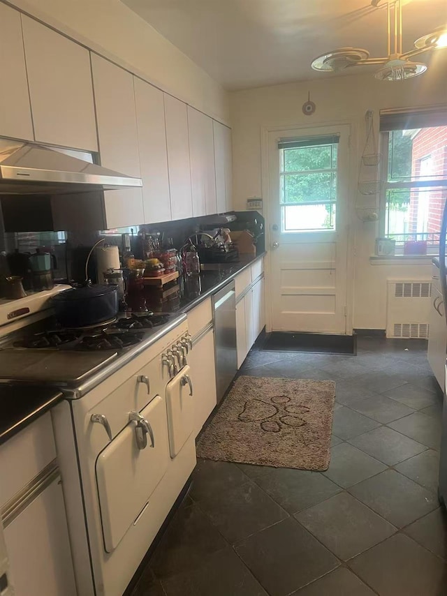 220-22 77th Ave, Bayside, NY 11364 - photo 4