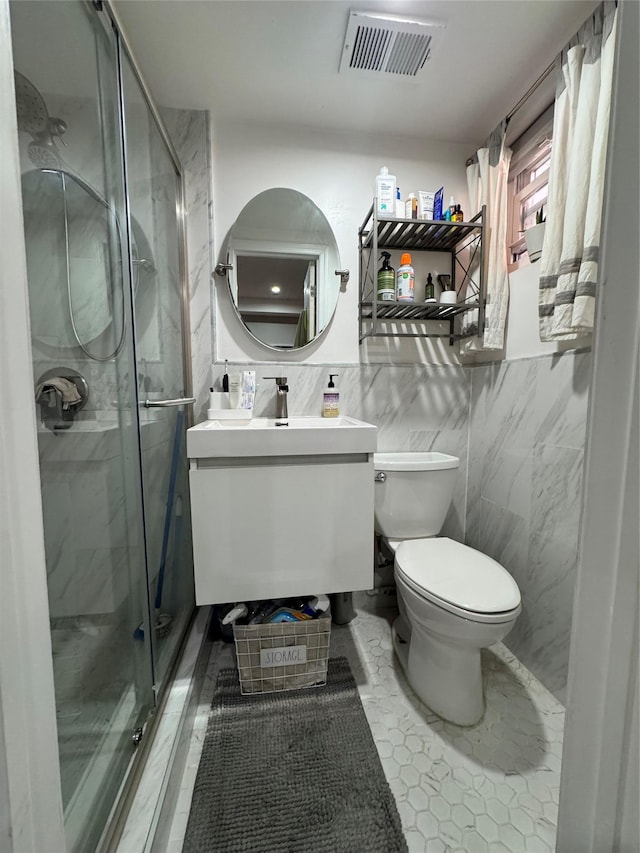4406 Murdock Ave, Bronx, NY 10466 - full bath with a stall shower, vanity, and tile walls