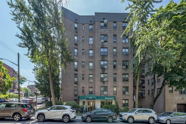 140-10 84th Dr Unit 2B, Briarwood, NY 11435 - view of building exterior