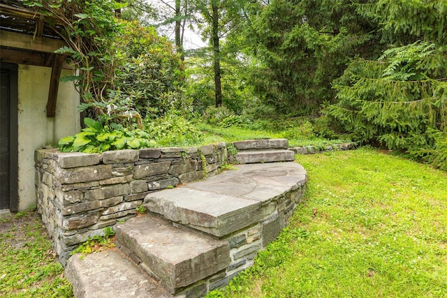 844 Salt Point Tpke, Pleasant Valley, NY 12601 - view of green lawn